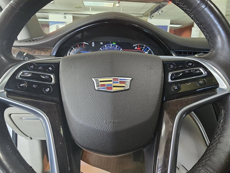 Used 2016 Cadillac XTS Premium FWD image 21