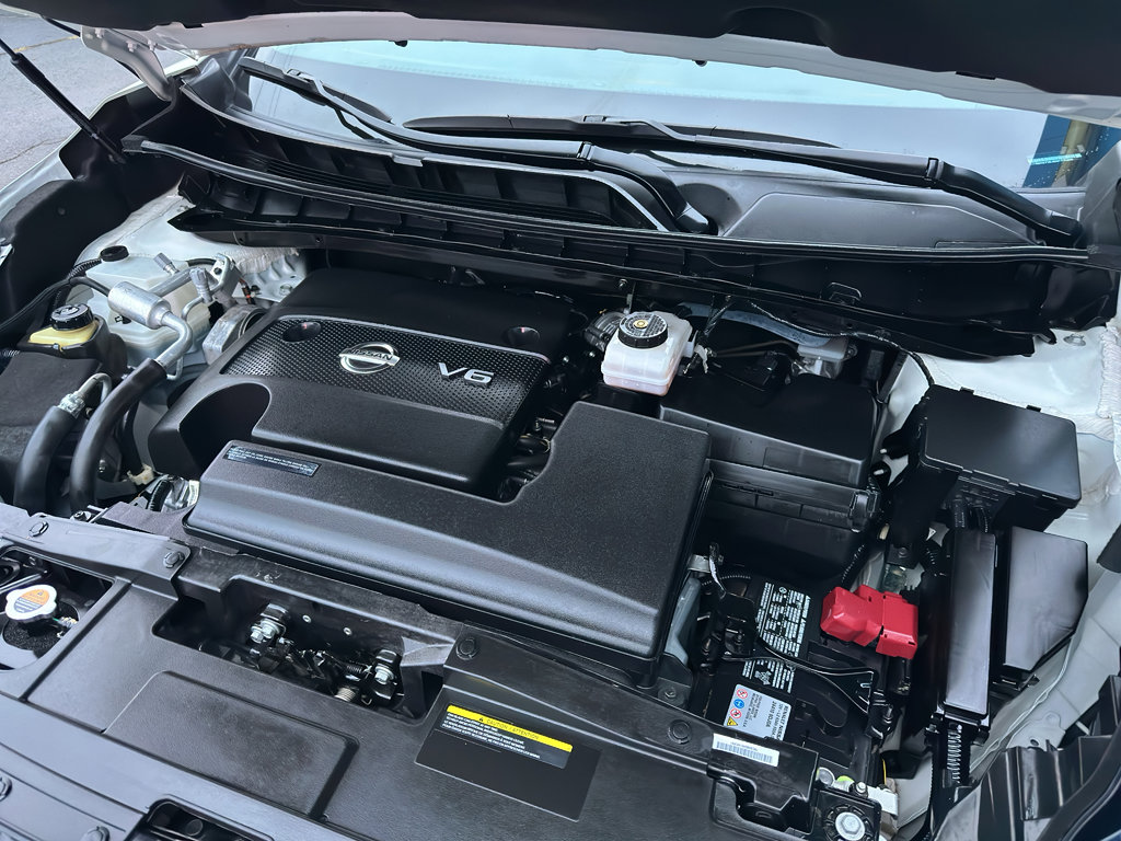 Used 2024 Nissan Murano SV w/ SV Midnight Edition Package image 13