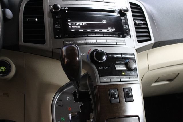 Used 2011 Toyota Venza AWD image 20