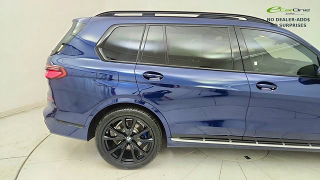 Used 2024 BMW X7 xDrive40i w/ Executive Package AWD/4WD image 6
