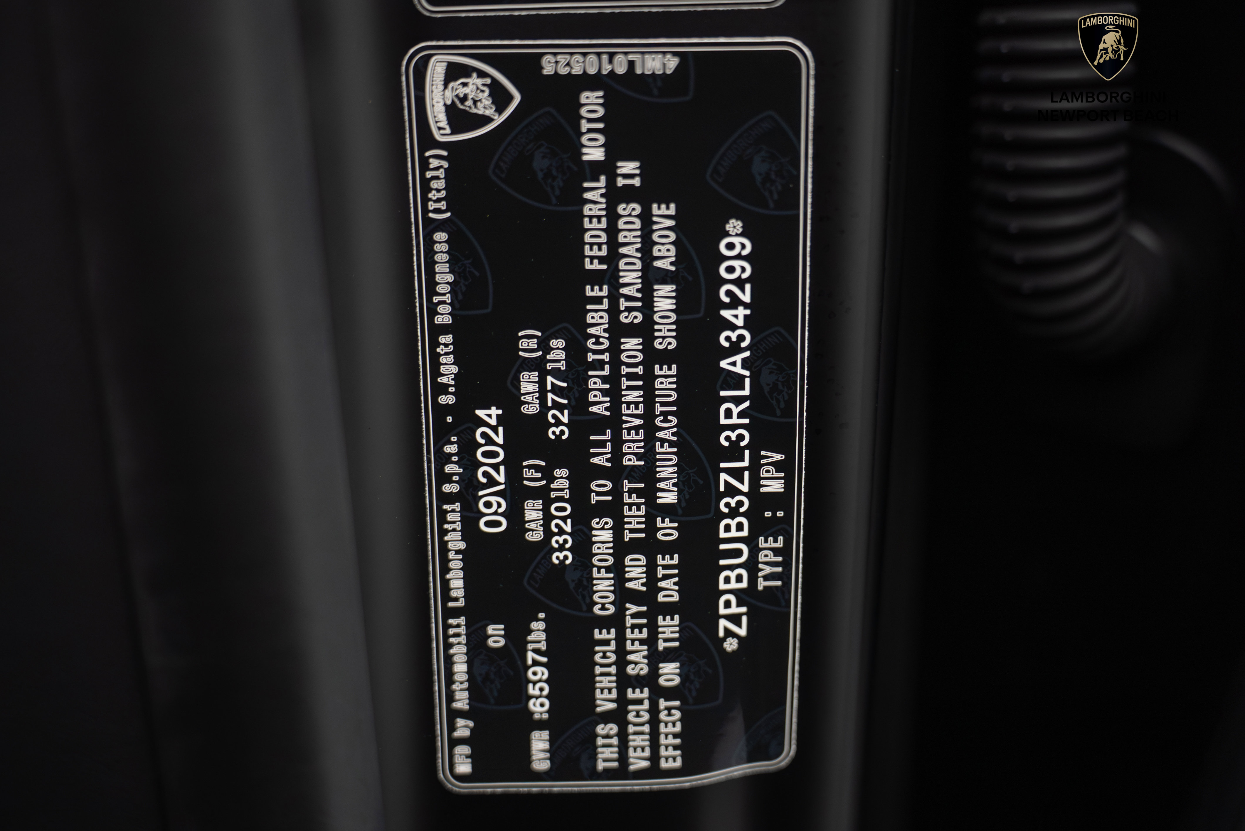 Used 2024 Lamborghini Urus S image 41