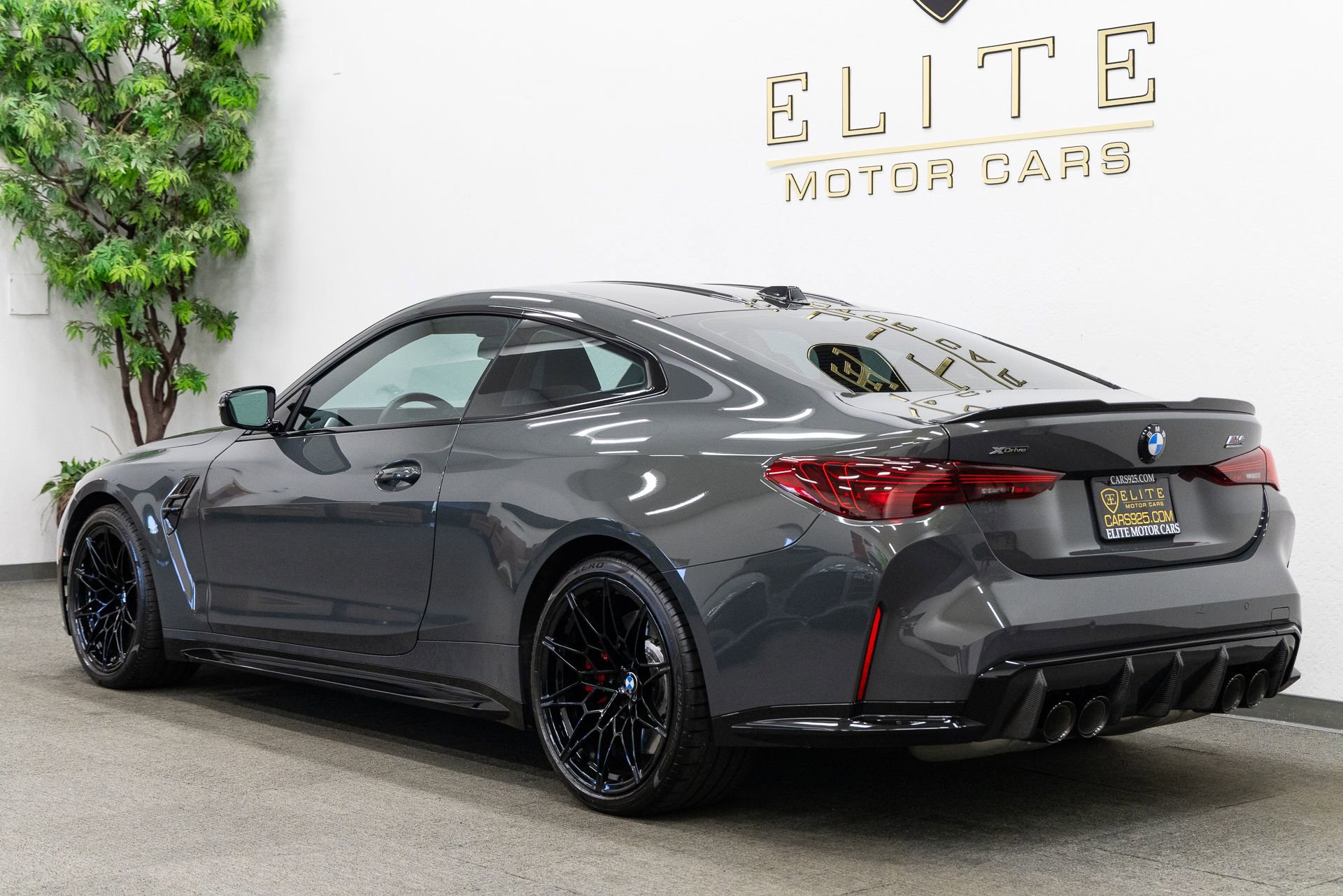 Used 2025 BMW M4 xDrive Competition image 3