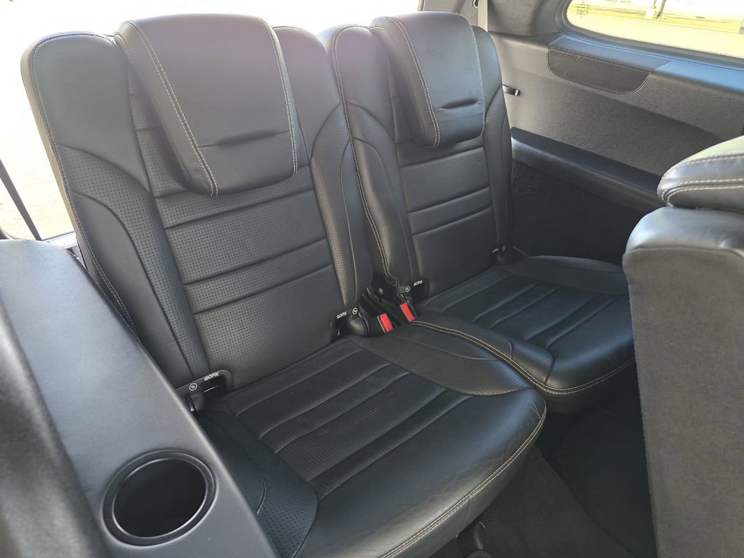 Used 2016 Mercedes-Benz GL 63 AMG 4MATIC image 28