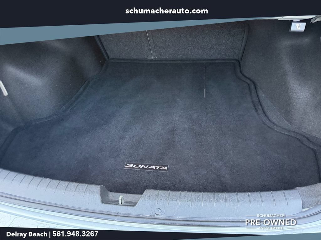 Used 2015 Hyundai Sonata Limited w/ Option Group 06 FWD image 18