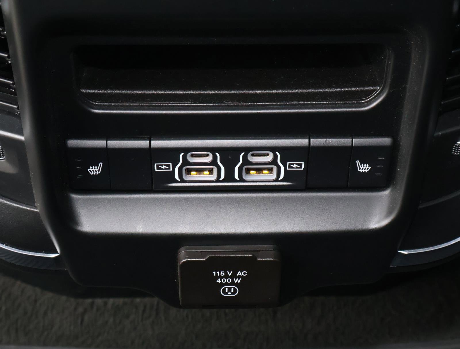 Used 2024 RAM 1500 Laramie image 13