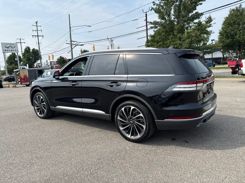 Certified 2023 Lincoln Aviator Reserve w/ Equipment Group 201A AWD/4WD image 3