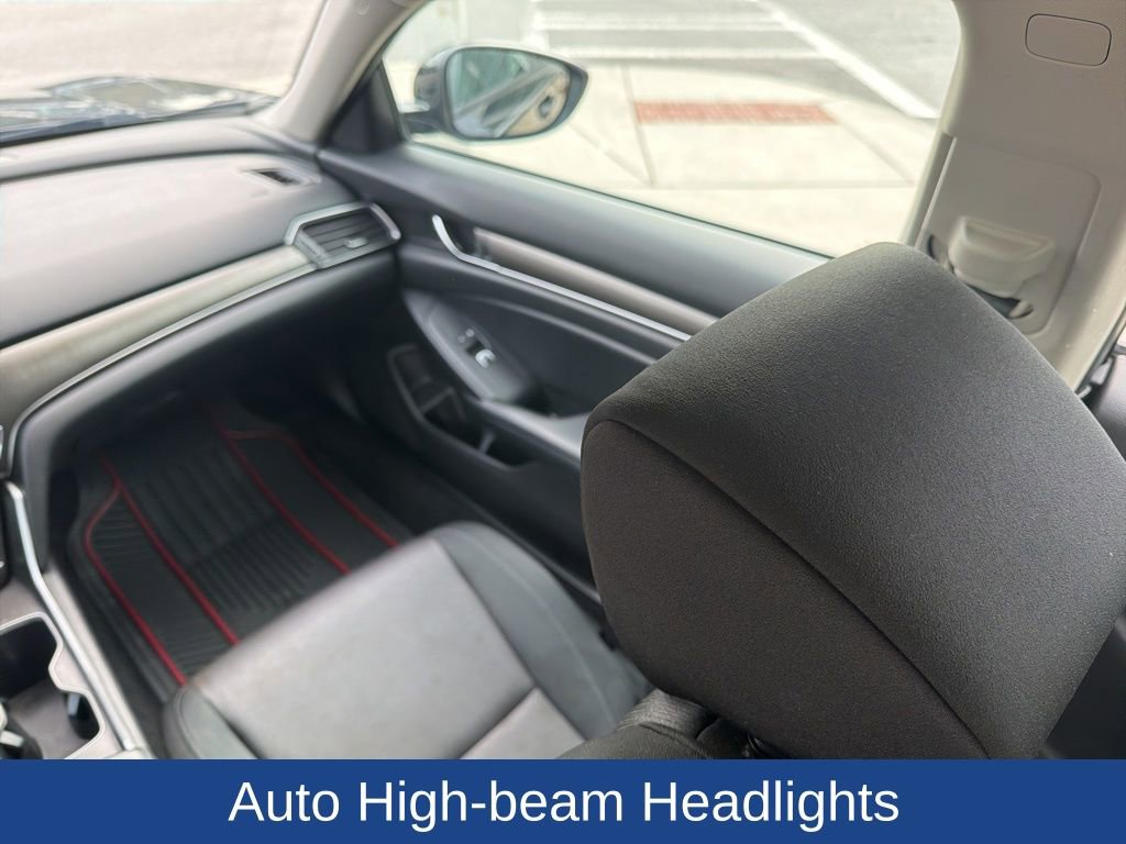 Used 2018 Honda Accord LX image 11