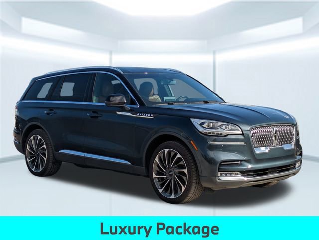Used 2021 Lincoln Aviator Reserve w/ Equipment Group 202A image 9