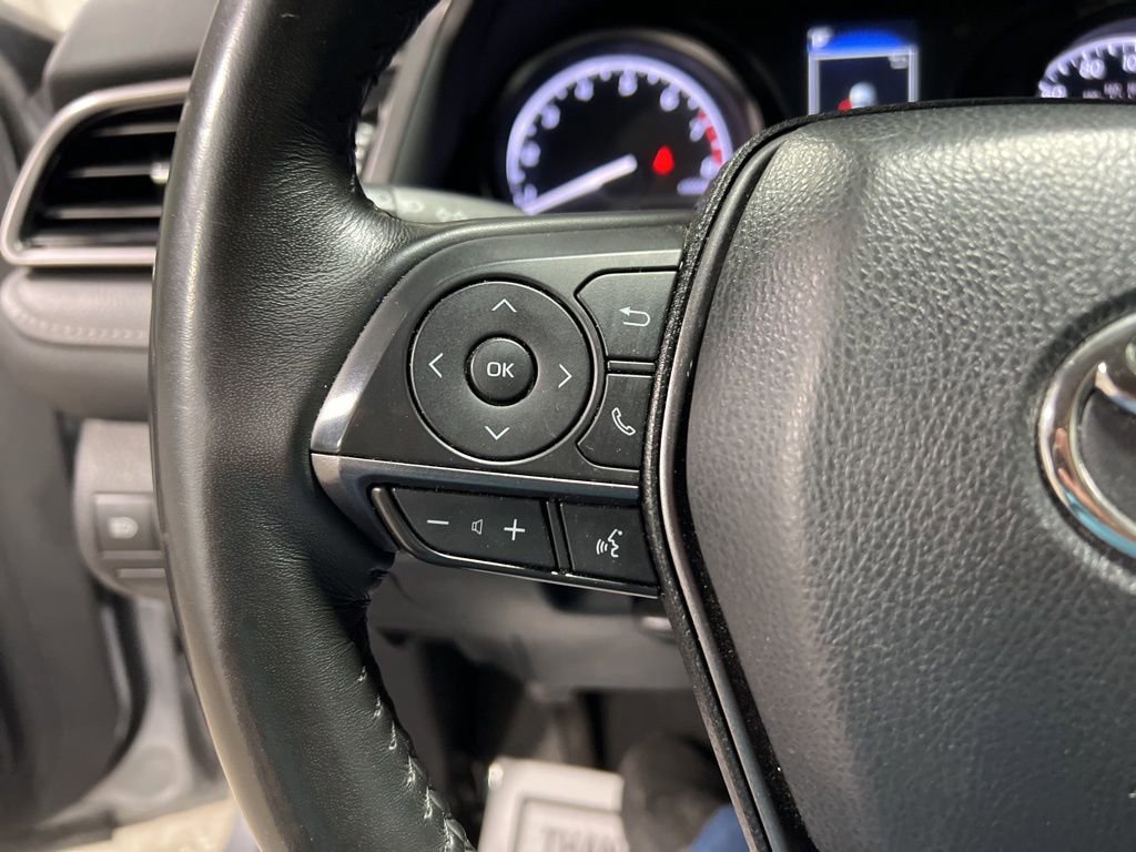 Used 2024 Toyota Camry SE image 23