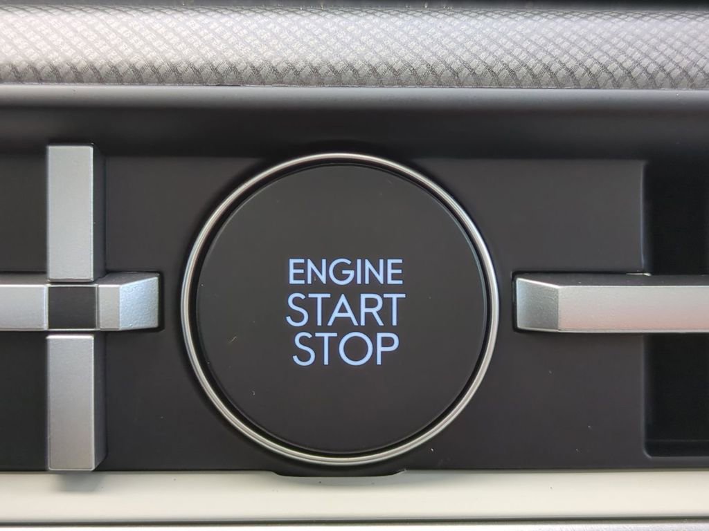 New 2026 Hyundai Santa Fe SEL image 37