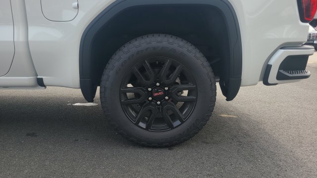 New 2026 GMC Sierra 1500 Elevation w/ X31 Off-Road Package AWD/4WD image 9