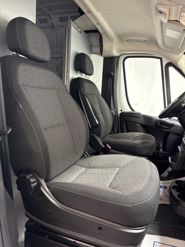 Used 2025 RAM ProMaster 2500 w/ Safety Group FWD image 24