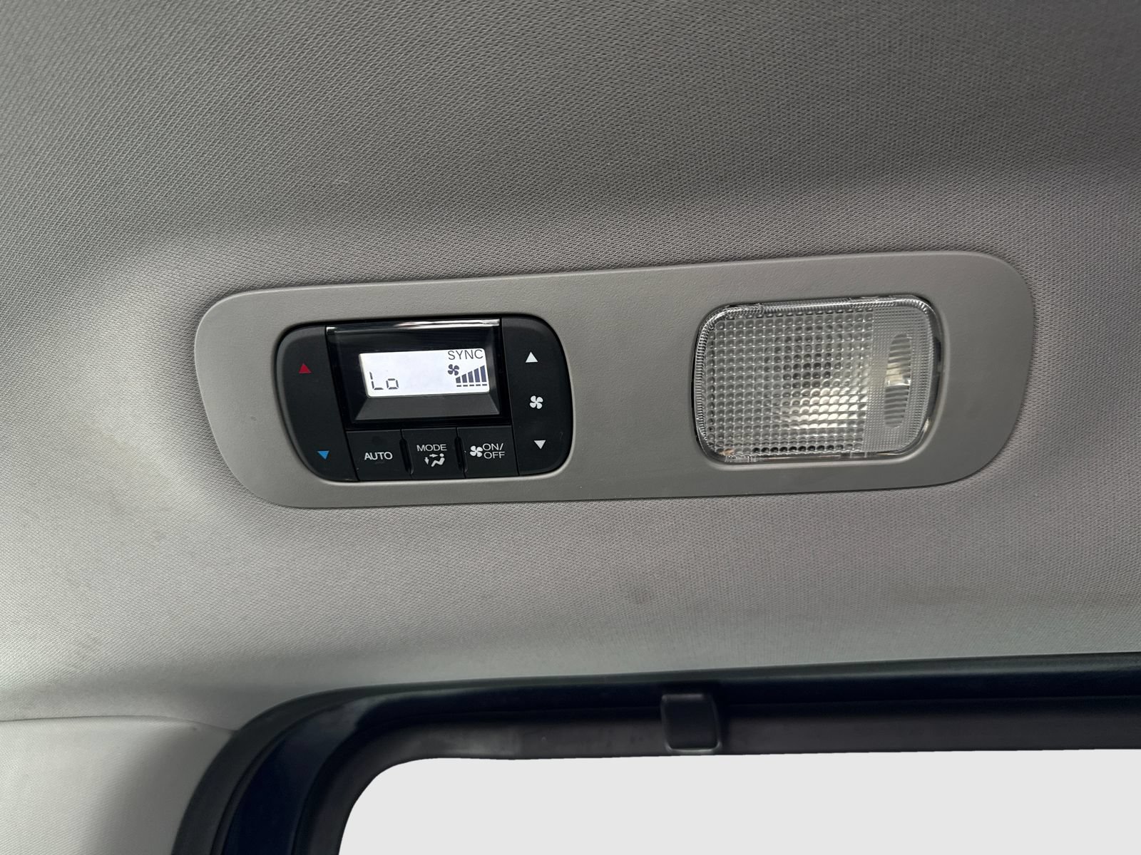 Used 2021 Honda Odyssey EX-L image 38