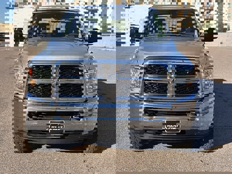 Used 2015 RAM 2500 Tradesman w/ Chrome Appearance Group image 9