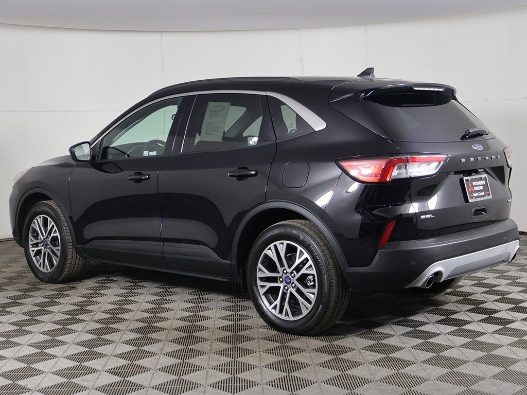 Used 2022 Ford Escape SEL image 9