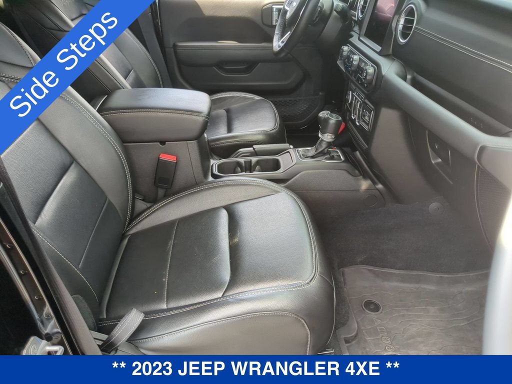 Used 2023 Jeep Wrangler Unlimited Sahara w/ Cold Weather Group AWD/4WD image 23