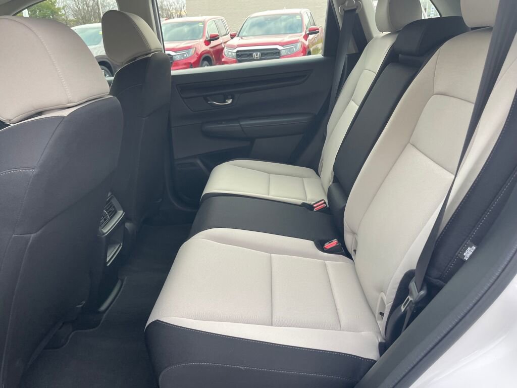 Used 2024 Honda CR-V LX image 19