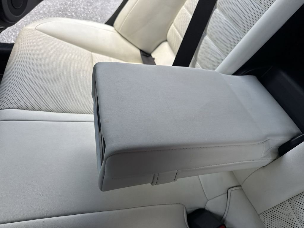 Used 2022 Lexus IS 350 F Sport w/ Navigation Package RWD image 37