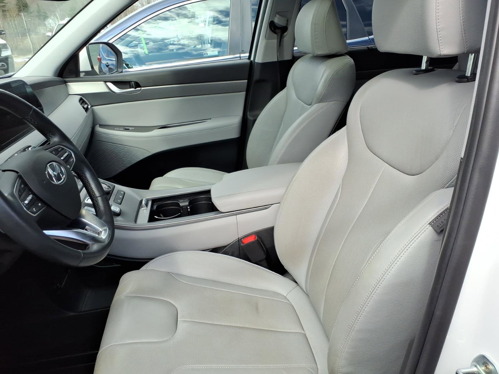 Used 2021 Hyundai Palisade SEL w/ Premium Package image 6