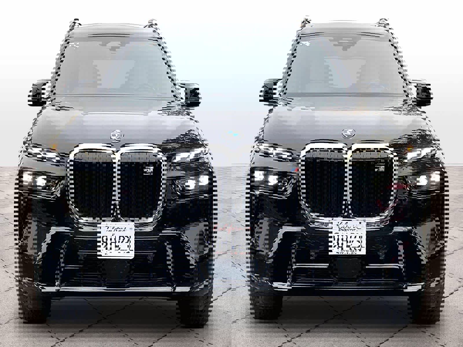 Used 2025 BMW X7 M60i image 3