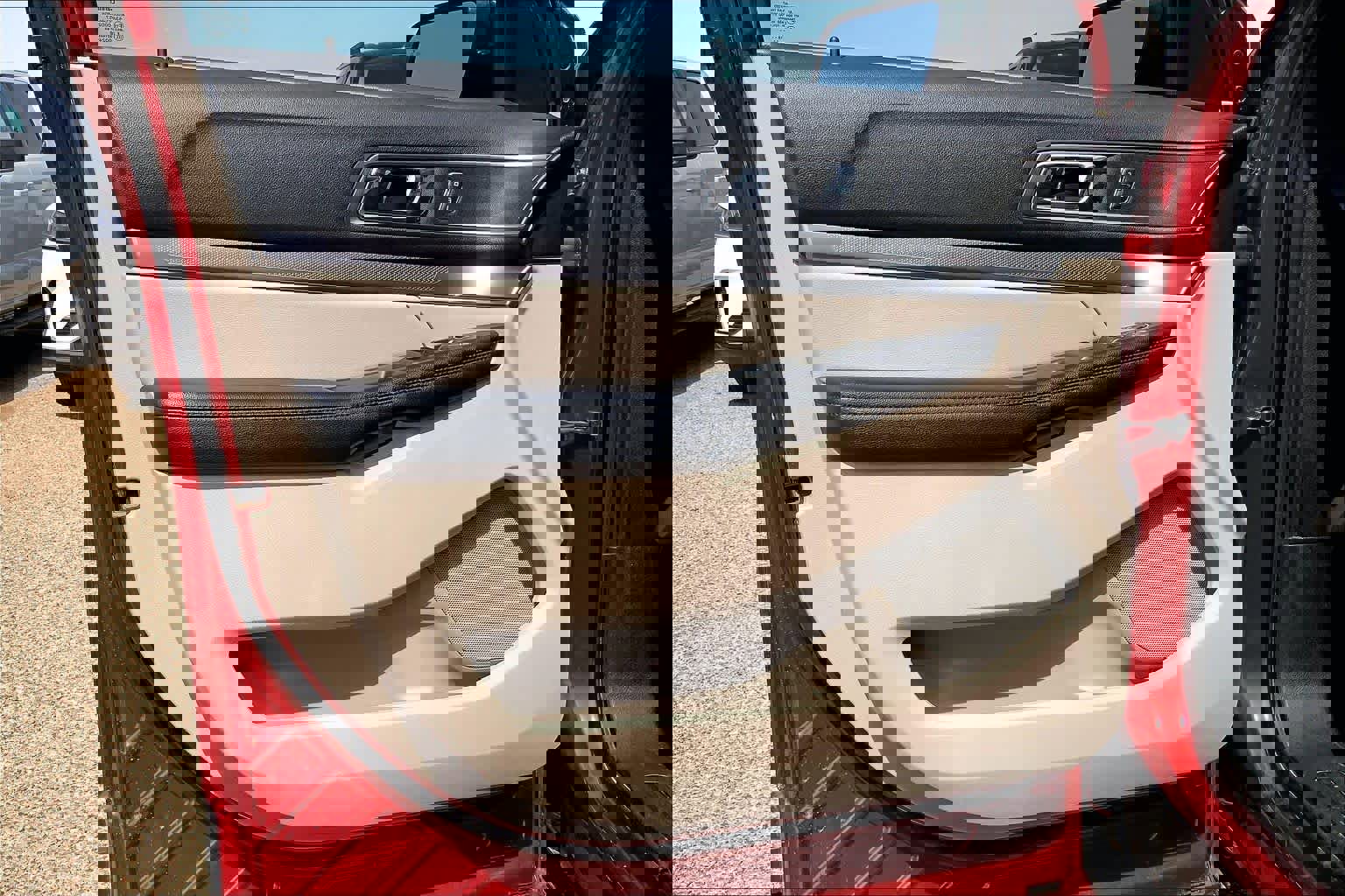 Used 2019 Ford Explorer XLT w/ Equipment Group 201A image 22