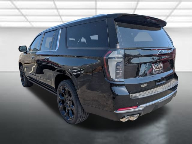 New 2026 Chevrolet Suburban High Country AWD/4WD image 2