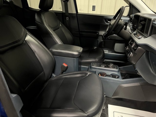 Used 2023 Ford Maverick Lariat w/ Lariat Luxury Package image 27