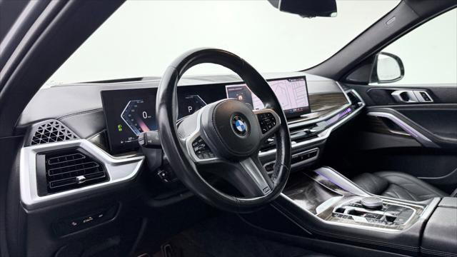 Used 2025 BMW X6 xDrive40i w/ Climate Comfort Package image 26