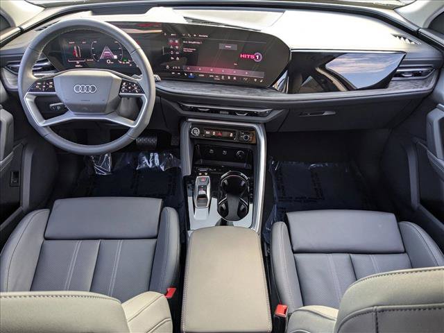 New 2025 Audi Q5 Premium Plus w/ Premium Plus AWD/4WD image 14