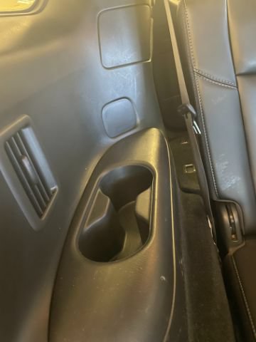 Used 2020 Nissan Pathfinder SL FWD image 23