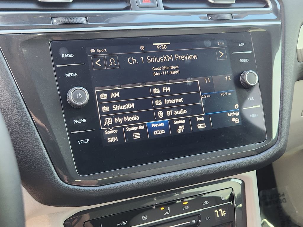 Used 2024 Volkswagen Tiguan SE w/ MDO Package, Two-Row image 7