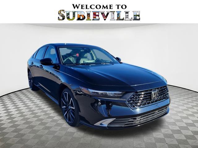 Used 2024 Honda Accord Touring image 1