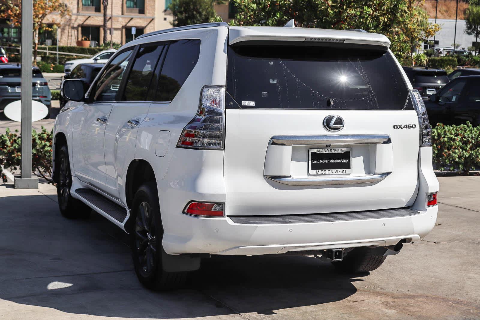 Used 2022 Lexus GX 460 Premium w/ Premium Package AWD/4WD image 4