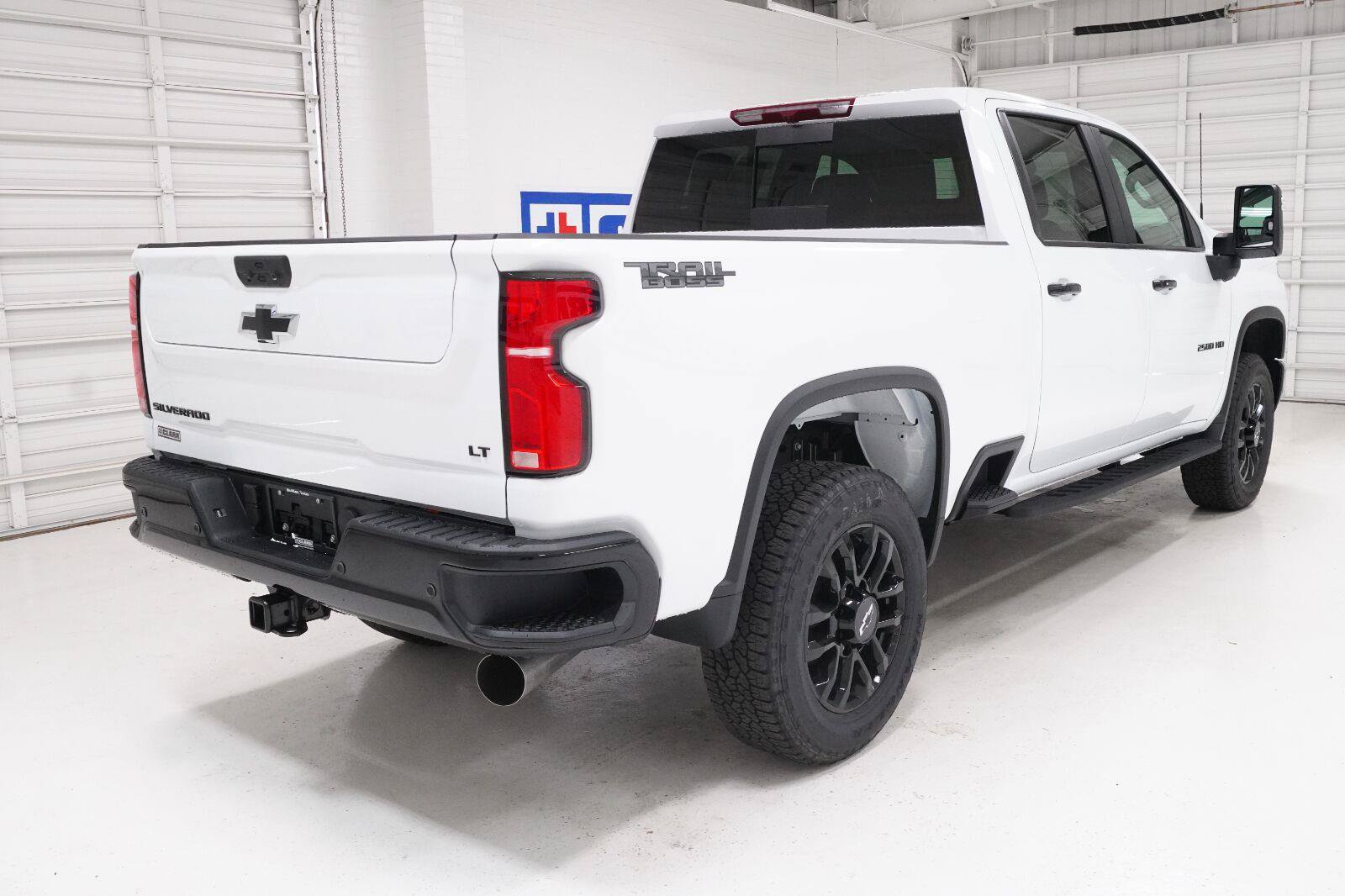 New 2026 Chevrolet Silverado 2500 LT w/ Trail Boss Package AWD/4WD image 32