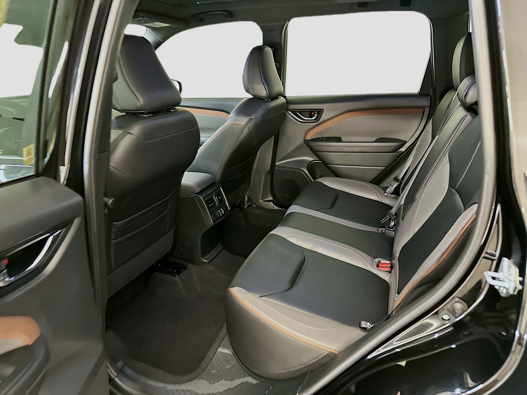 Used 2025 Subaru Forester Sport image 28