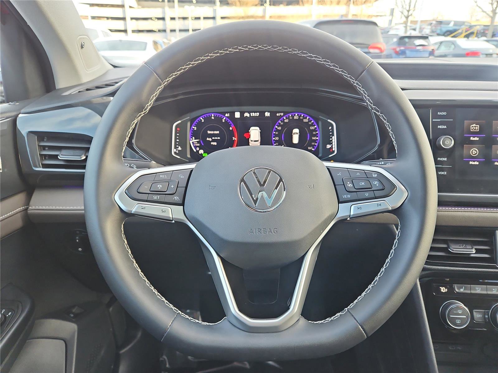 Used 2023 Volkswagen Taos SEL image 16