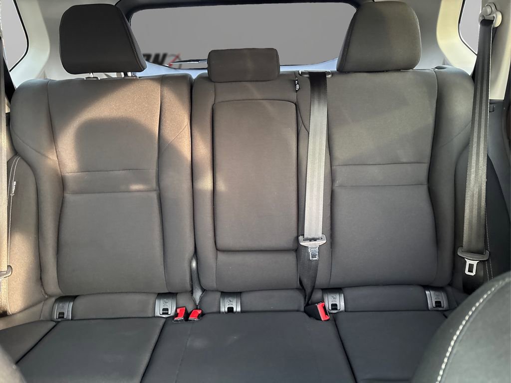 Used 2023 Nissan Rogue S image 18