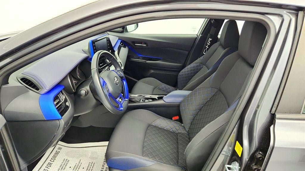 Used 2021 Toyota C-HR XLE FWD image 19