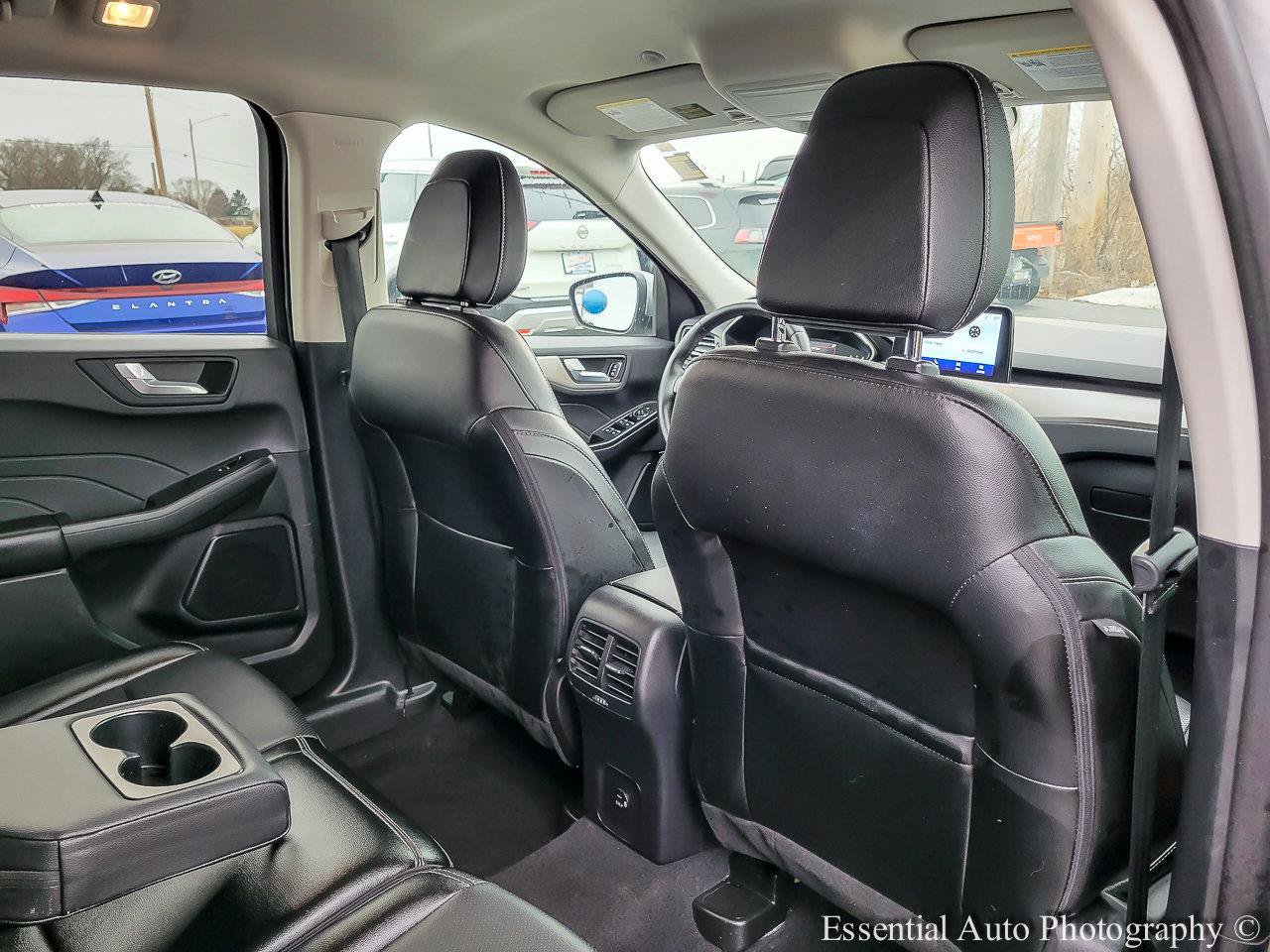 Used 2022 Ford Escape SEL FWD image 28