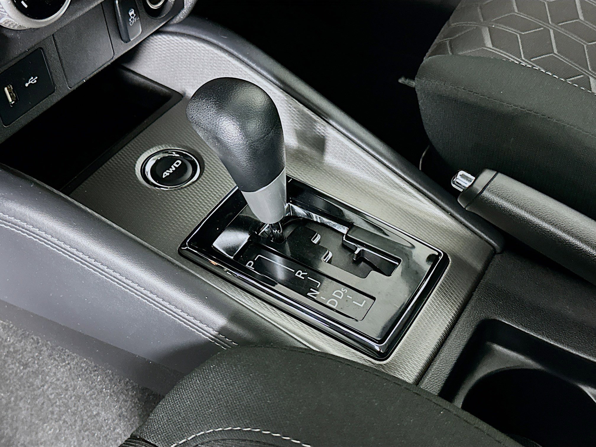 Used 2024 Mitsubishi Outlander Sport ES image 23