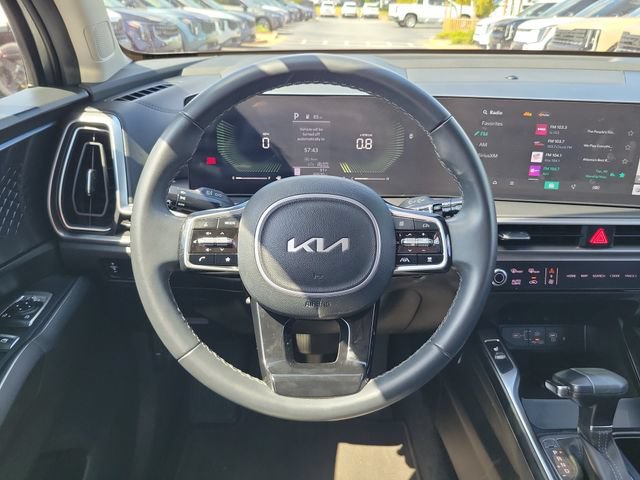 Certified 2024 Kia Sorento S w/ Panoramic Sunroof Package FWD image 11