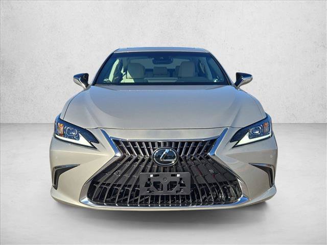 Used 2025 Lexus ES 300h w/ Premium Package FWD image 2