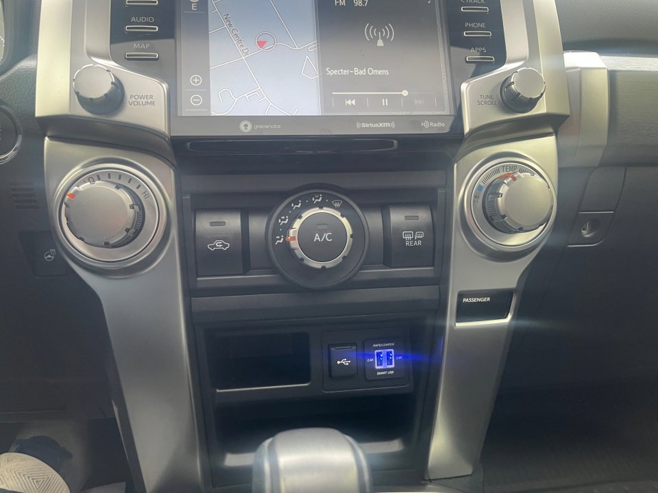 Used 2023 Toyota 4Runner SR5 Premium w/ Moonroof Package image 18