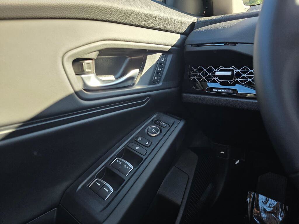 New 2025 Honda Accord EX-L image 29