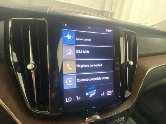 Used 2019 Volvo XC60 T6 Inscription w/ Protection Package Premier AWD/4WD image 18