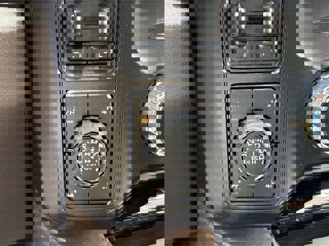 Certified 2026 Ford F350 King Ranch w/ Tremor Off-Road Package image 34