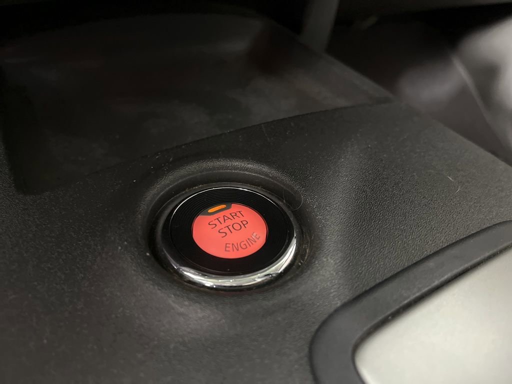 Used 2020 Nissan Frontier PRO-4X image 30