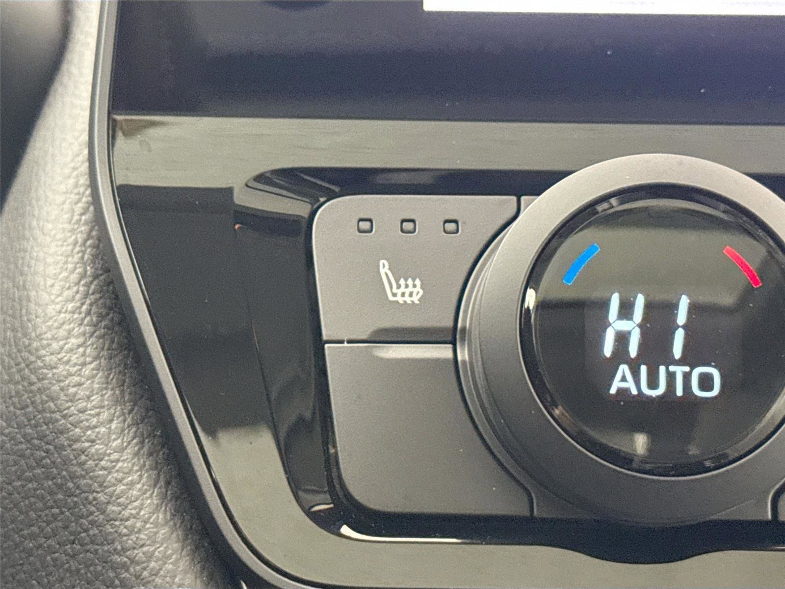 Certified 2024 Toyota Grand Highlander XLE image 8