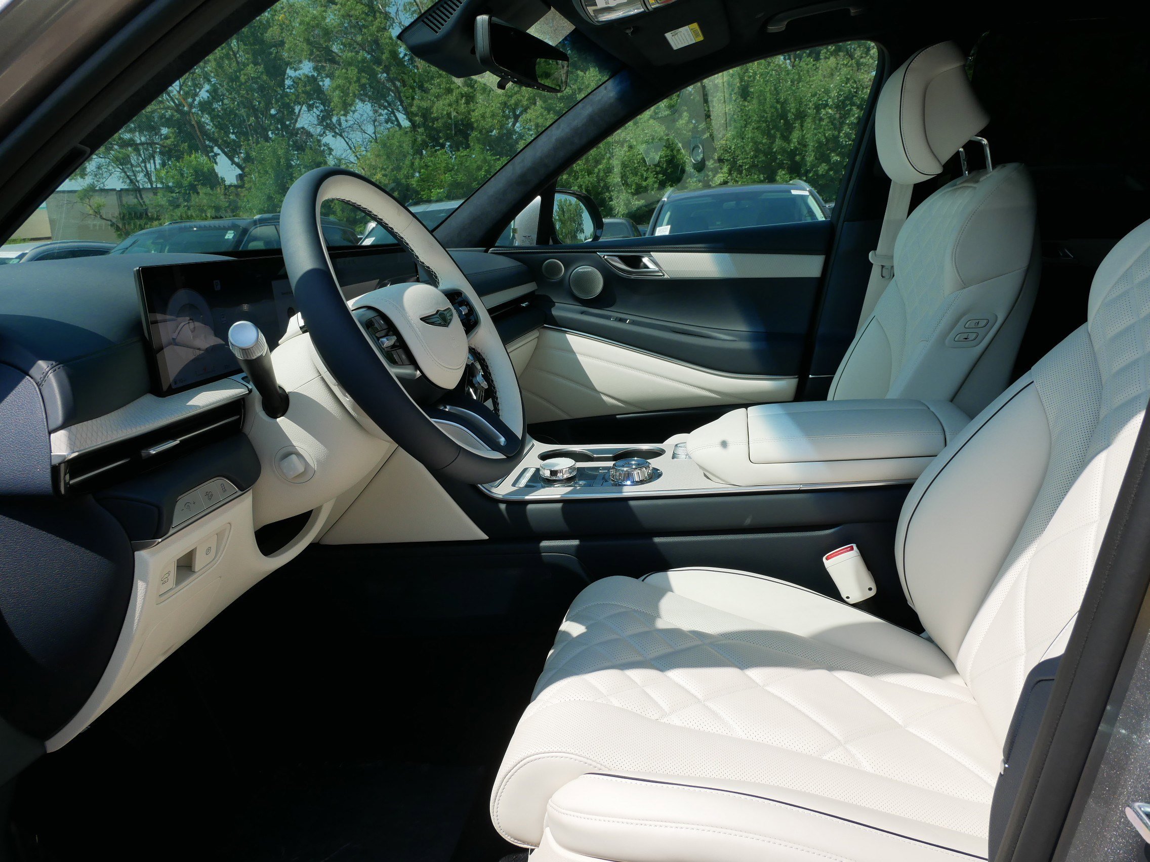 New 2026 Genesis GV80 3.5T Prestige image 4