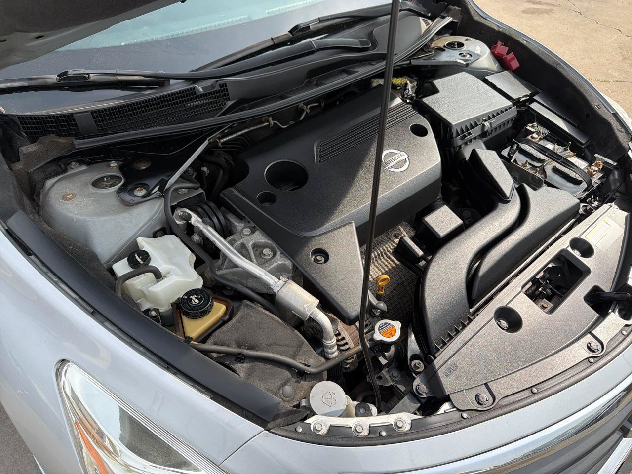 Used 2015 Nissan Altima 2.5 S w/ Power Driver Seat Package FWD image 34